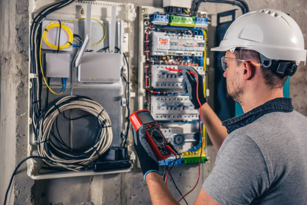 Best Emergency Electrical Repair  in Fredericksburg, IA