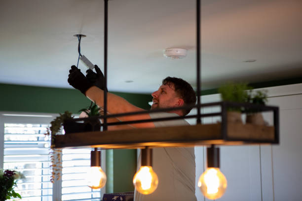 Best Circuit Breaker Repair  in Fredericksburg, IA